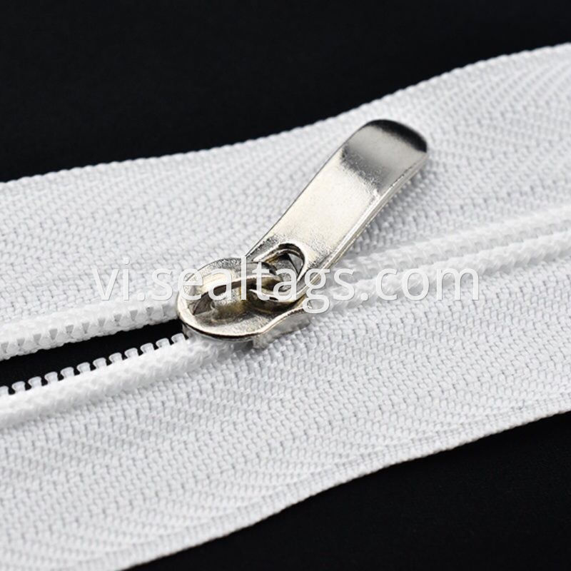 Ykk Zippers Suppliers